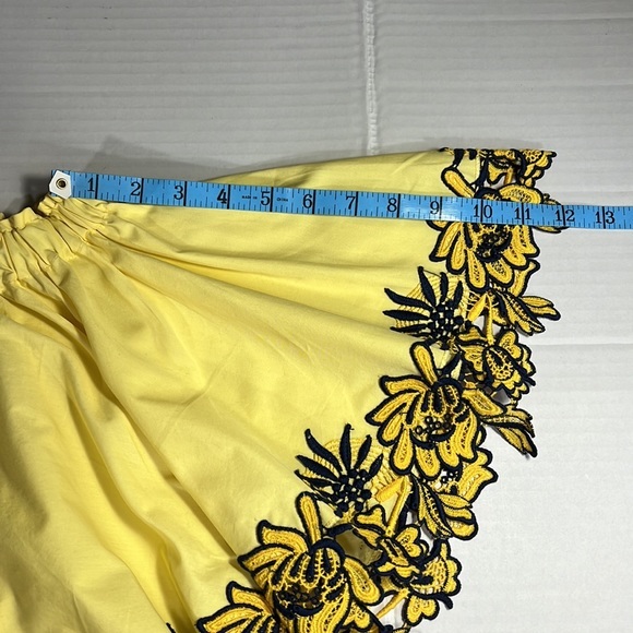 Sandro Embroidered Cold Shoulder Top✨ - Picture 6 of 11